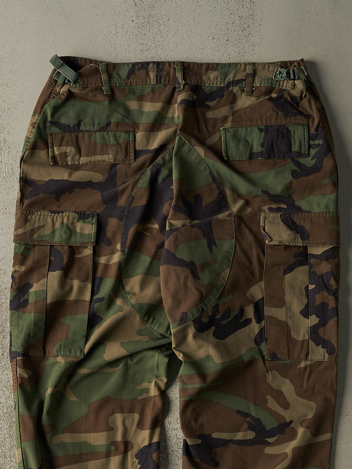 Vintage 90s Woodland Camo Military Cargo Pants (35x31.5)