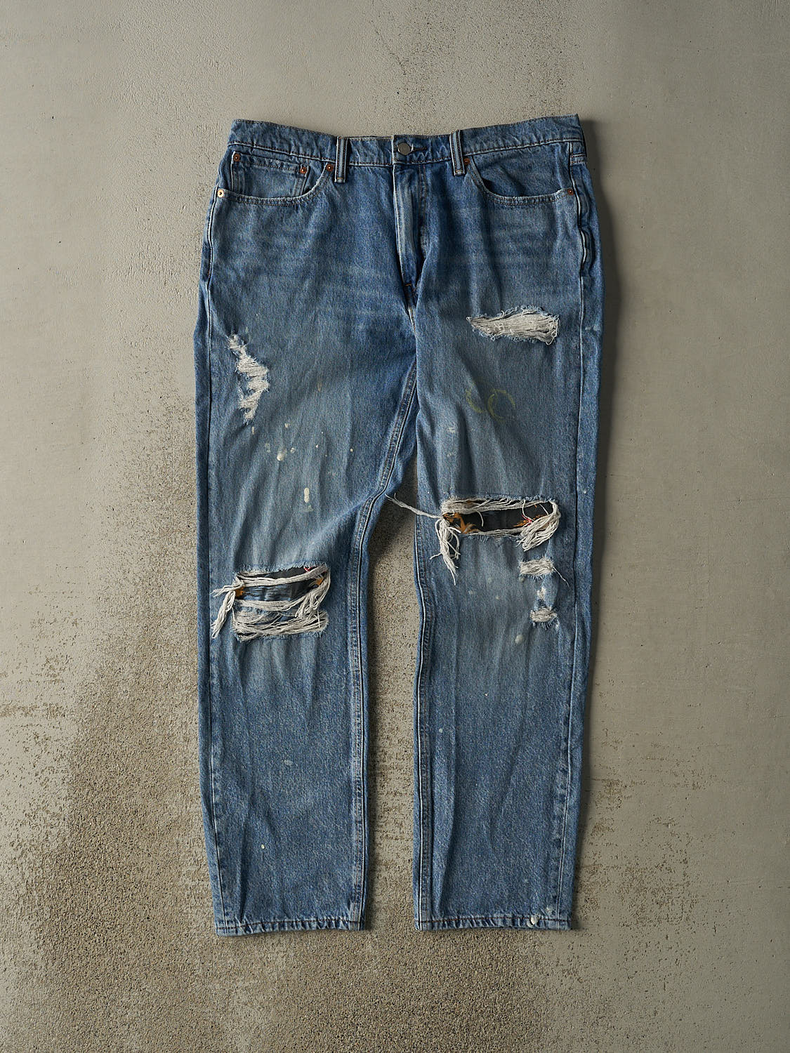 Vintage Y2K Mid Wash Levi's 541 Jeans (36x32)