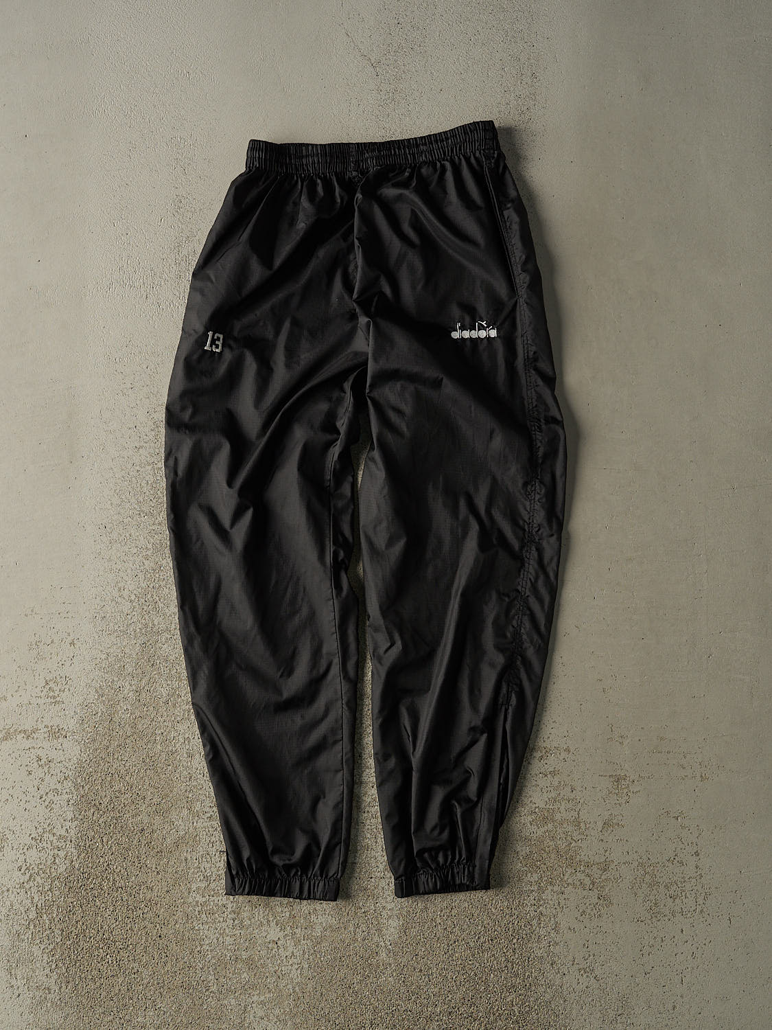 Vintage 90s Black Diadora Embroidered Track Pants (26x30)