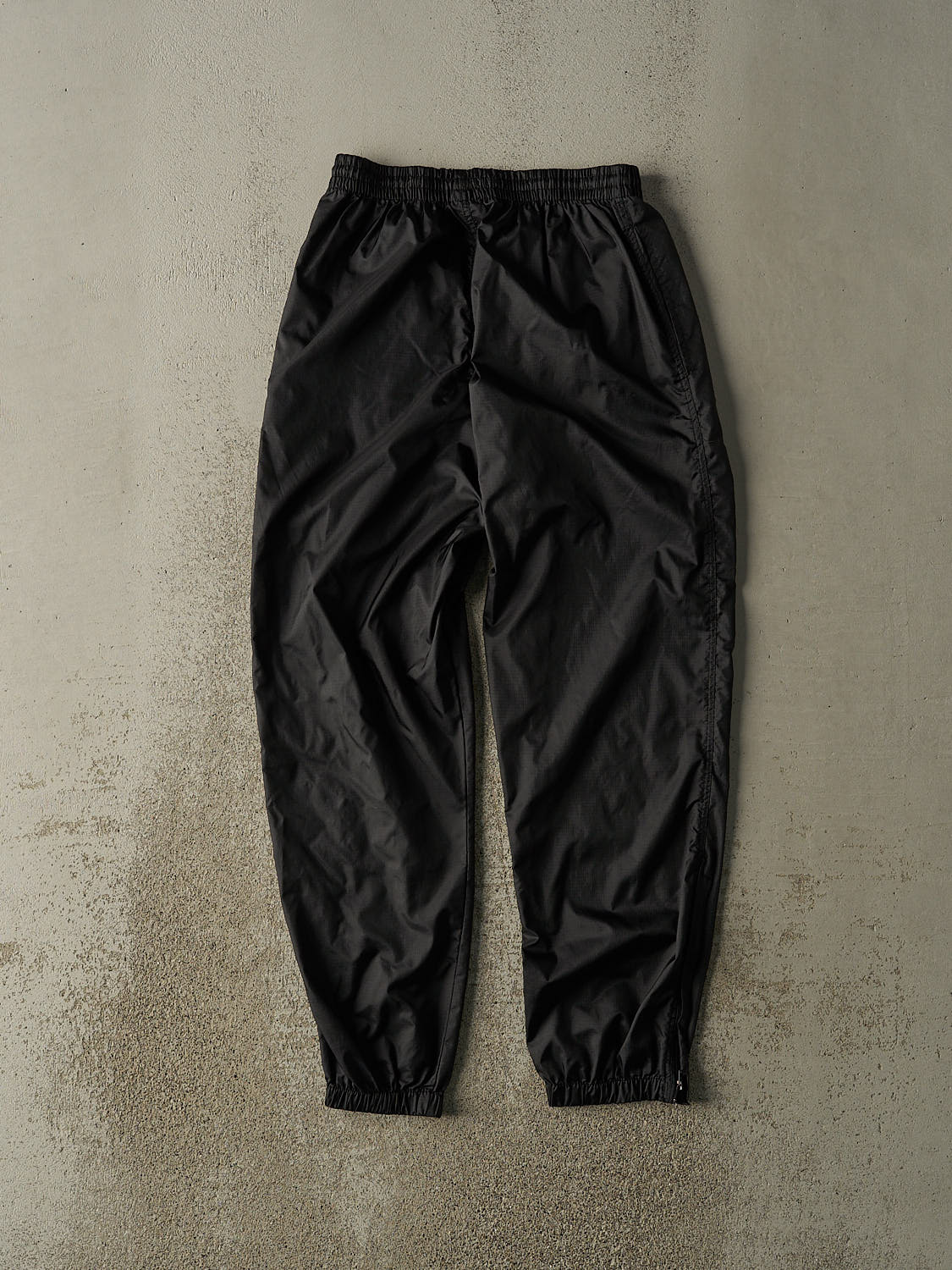 Vintage 90s Black Diadora Embroidered Track Pants (26x30)