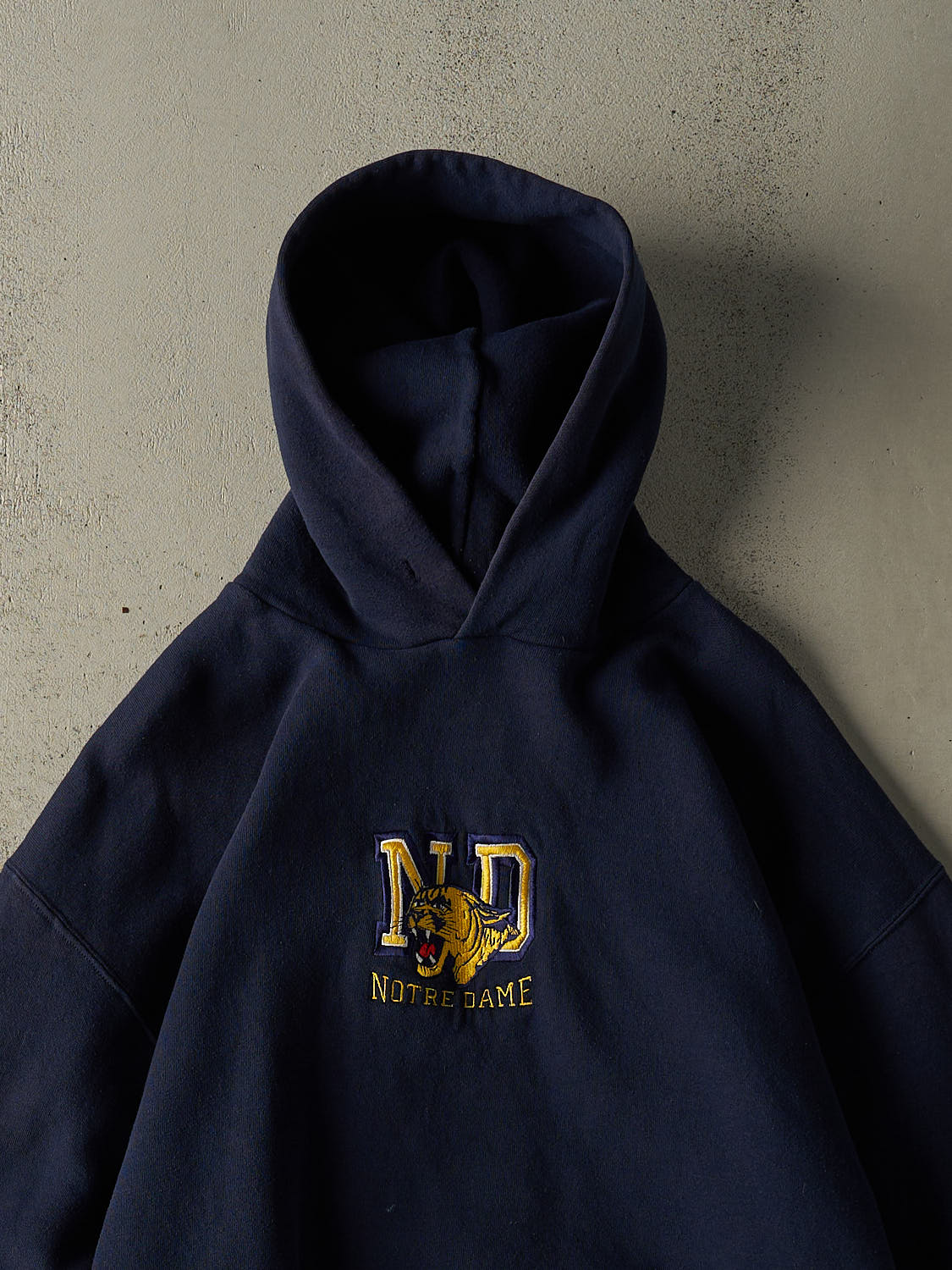 Vintage 90s Navy Blue Notre Dame Embroidered Russell Athletic Hoodie (L)