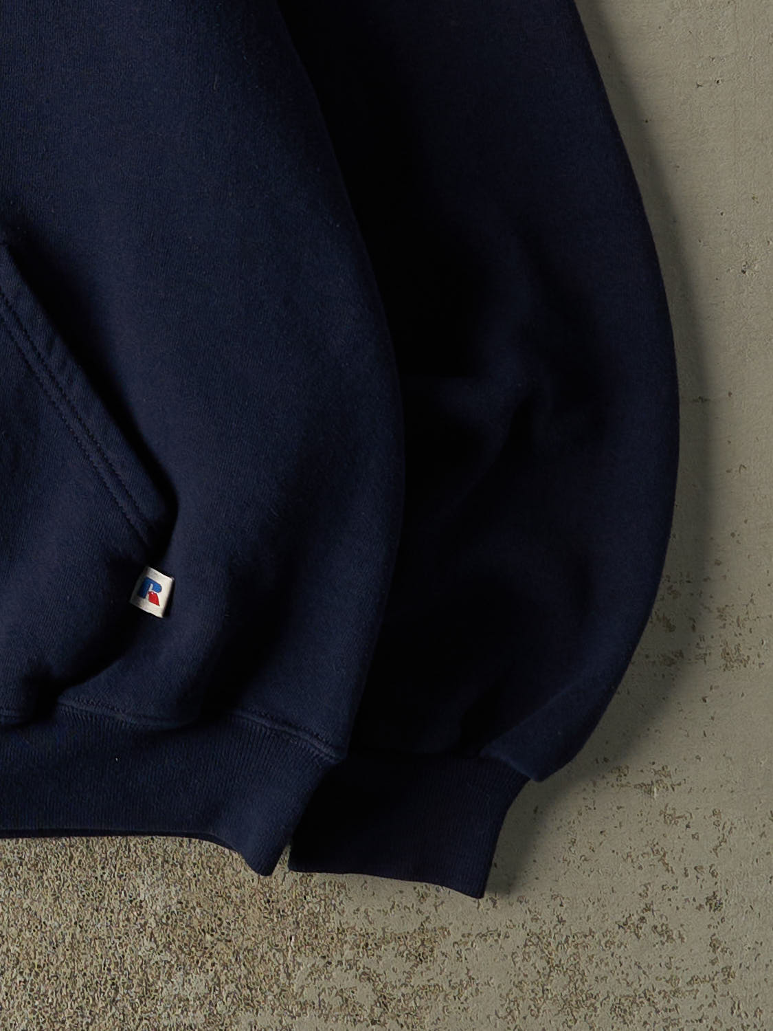 Vintage 90s Navy Blue Notre Dame Embroidered Russell Athletic Hoodie (L)