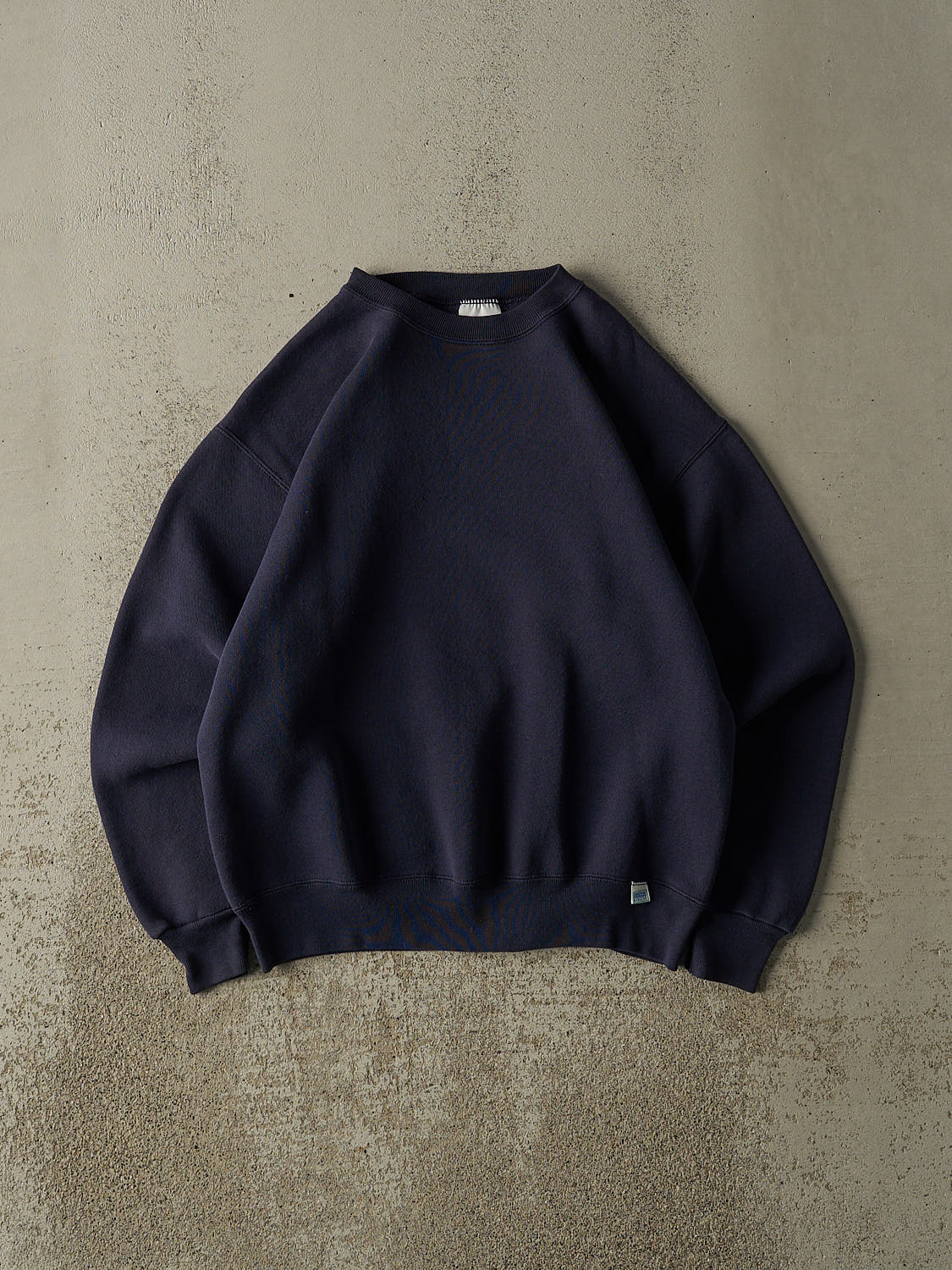 Vintage 90s Navy Blue Discus Athletic Blank Crewneck (S/M)