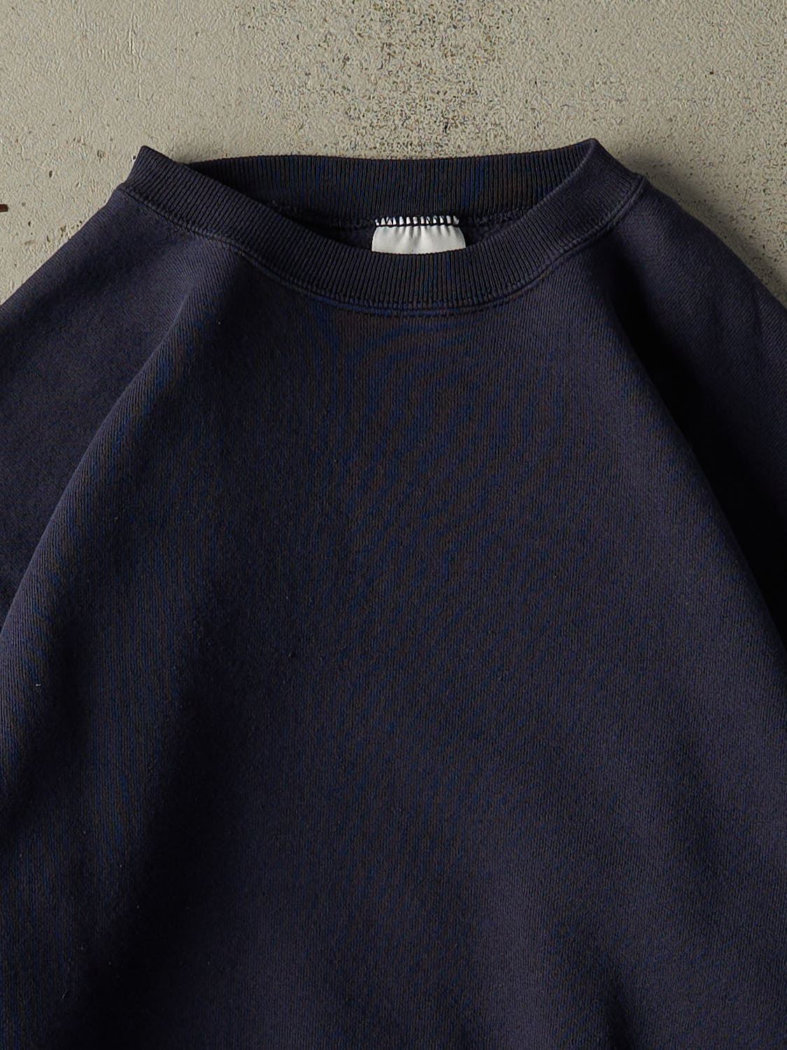 Vintage 90s Navy Blue Discus Athletic Blank Crewneck (S/M)