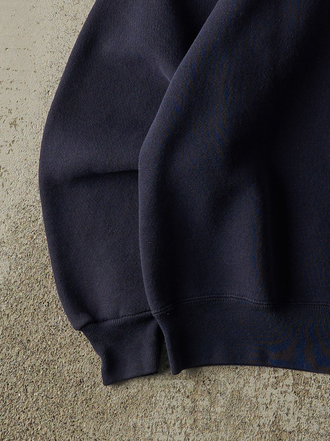 Vintage 90s Navy Blue Discus Athletic Blank Crewneck (S/M)