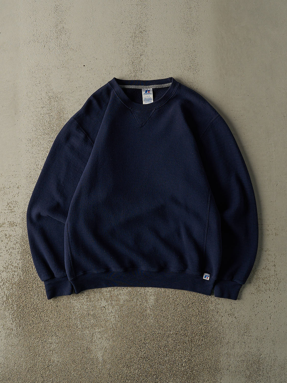 Vintage Y2K Navy Blue Russell Athletic Blank Crewneck (L)