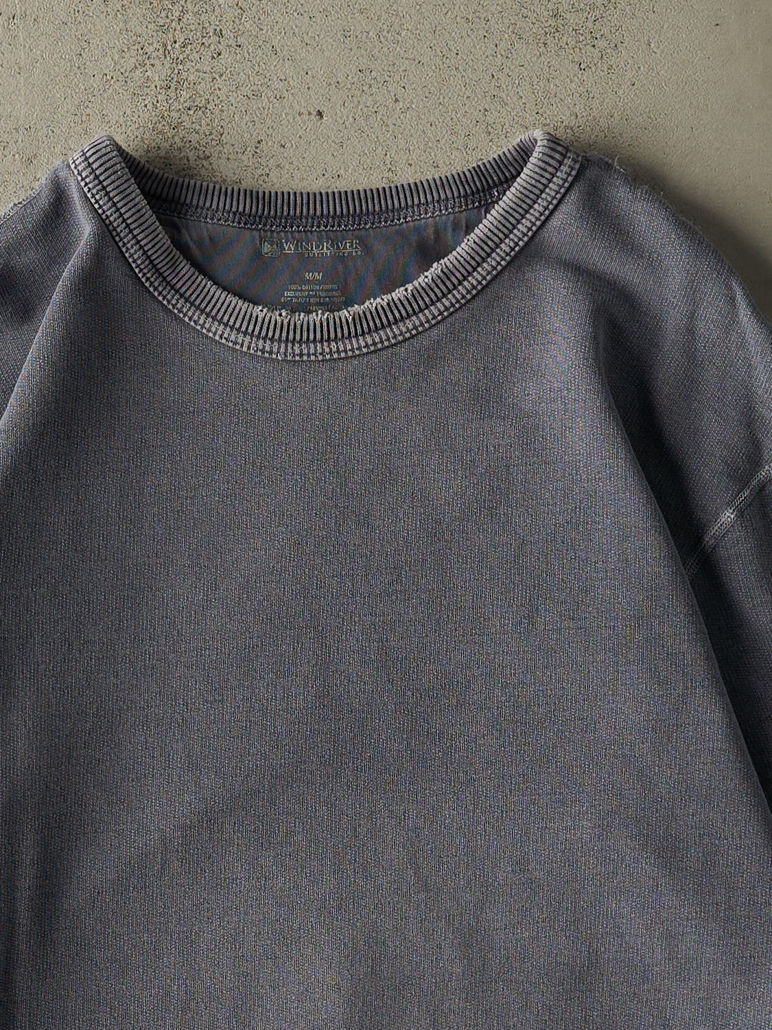 Vintage Y2K Washed Blue Wind River Blank Crewneck (M)