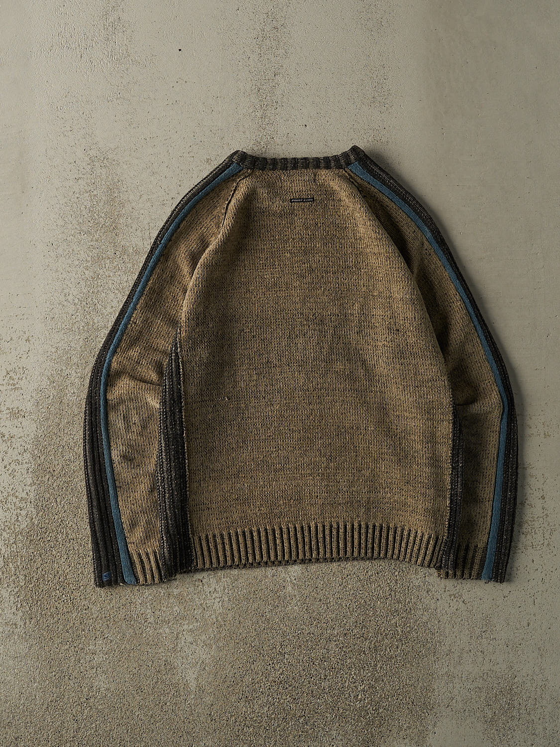 Vintage Y2K Beige & Blue Point Zero Knit Pullover (M)