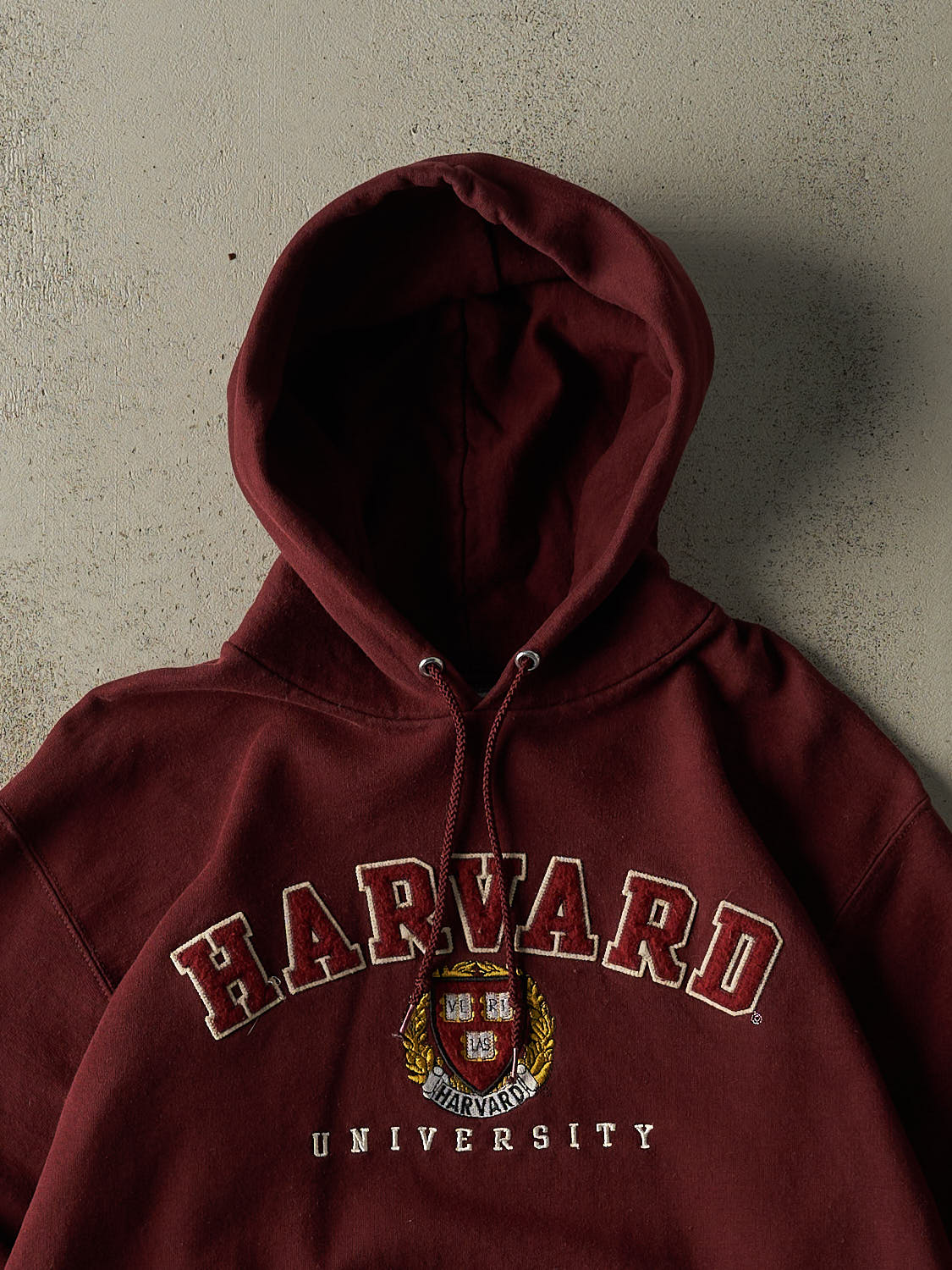 Vintage Y2K Burgundy Harvard University Embroidered Hoodie (S/M)