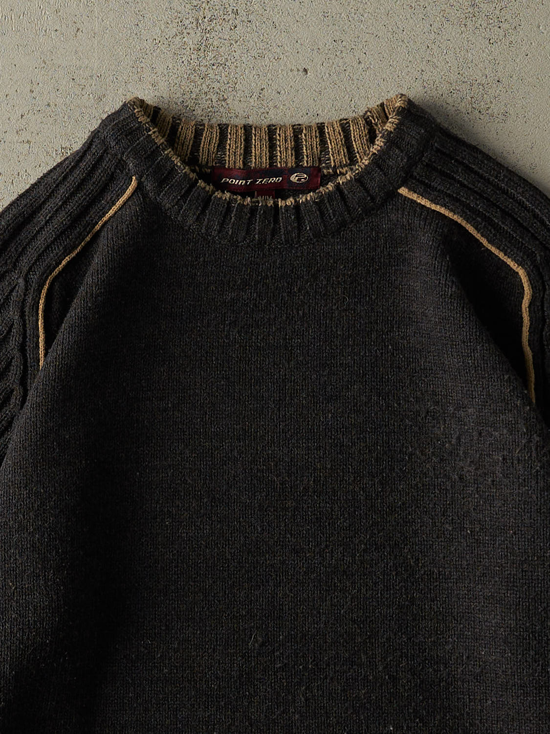 Vintage 90s Charcoal Grey & Beige Point Zero Knit Pullover (M)