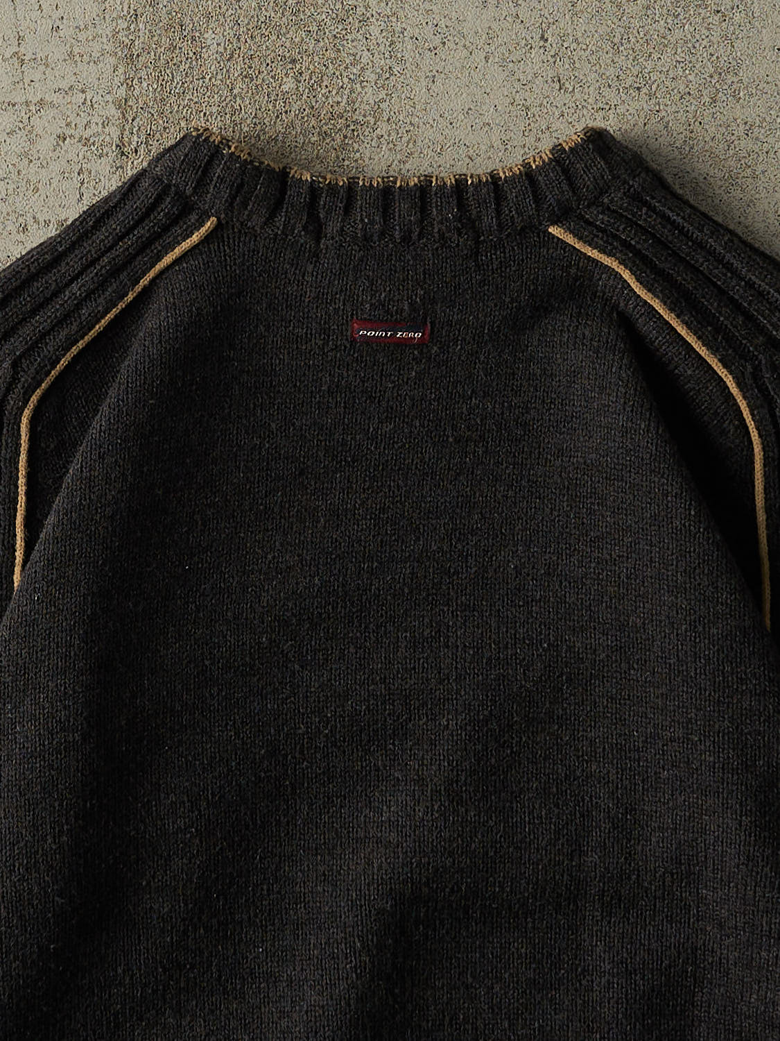 Vintage 90s Charcoal Grey & Beige Point Zero Knit Pullover (M)
