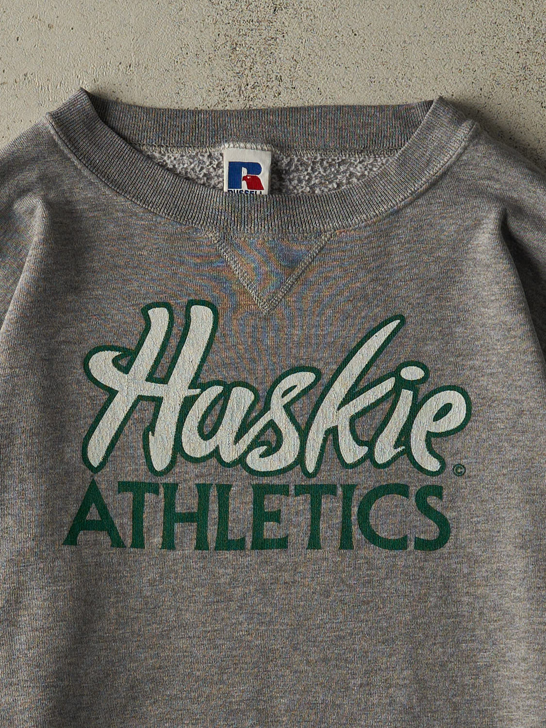 Vintage 90s Grey Huskie Athletics Russell Athletic Crewneck (L)