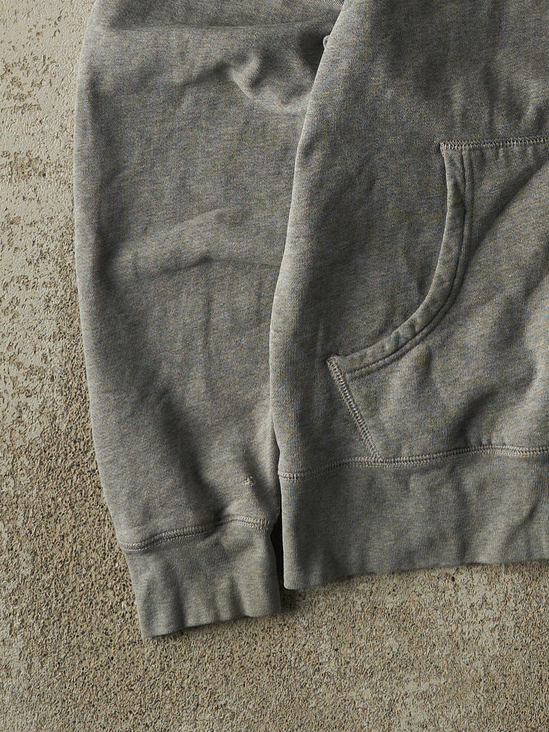 Vintage Y2K Grey Old Navy Embroidered Zip Up Hoodie (M)