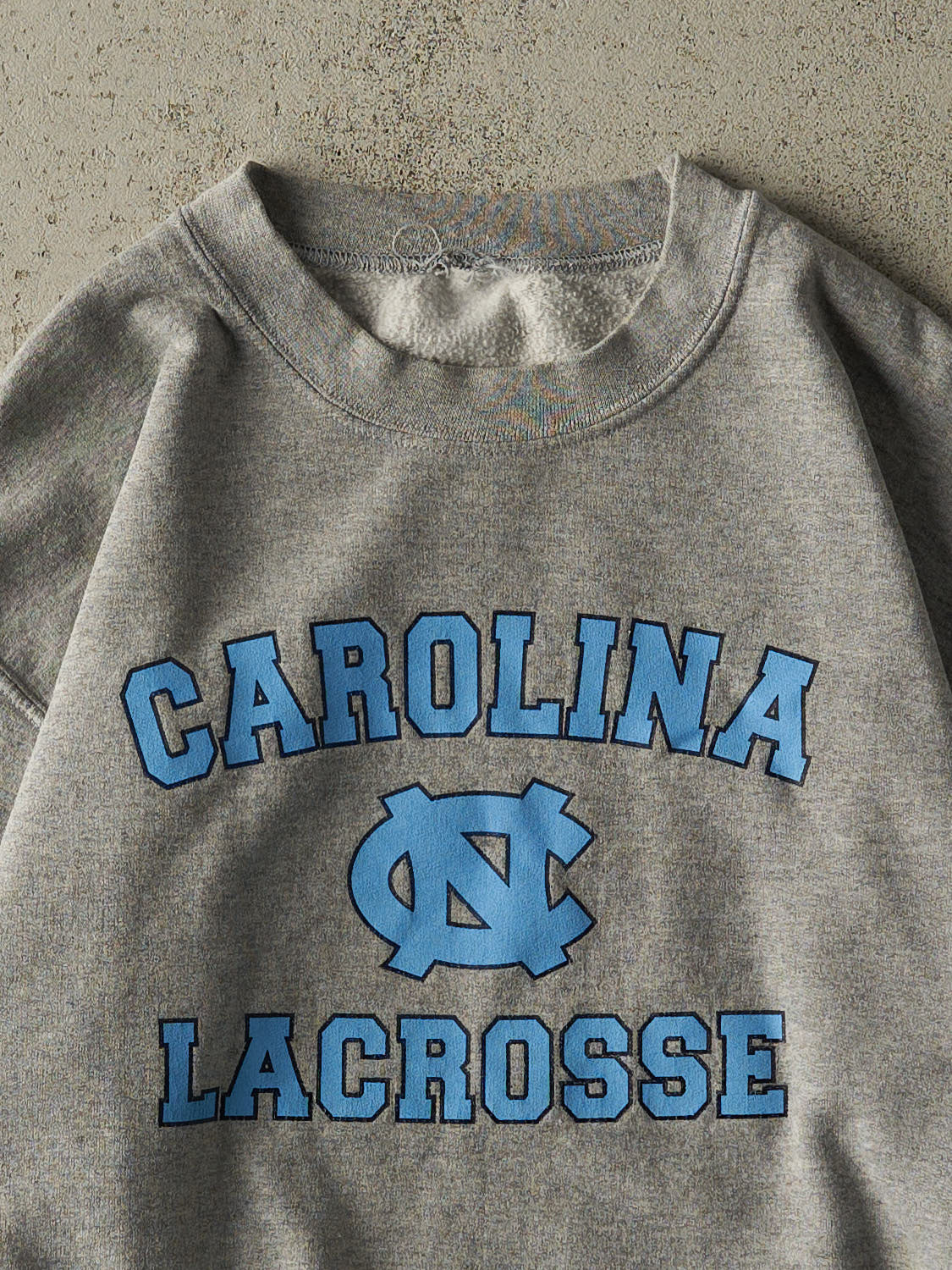 Vintage 90s Grey University of North Carolina Lacrosse Crewneck (S/M)