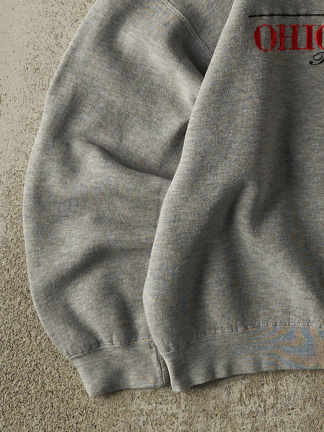 Vintage 90s Grey Ohio State University Buckeyes Embroidered Boxy Crewneck (M)