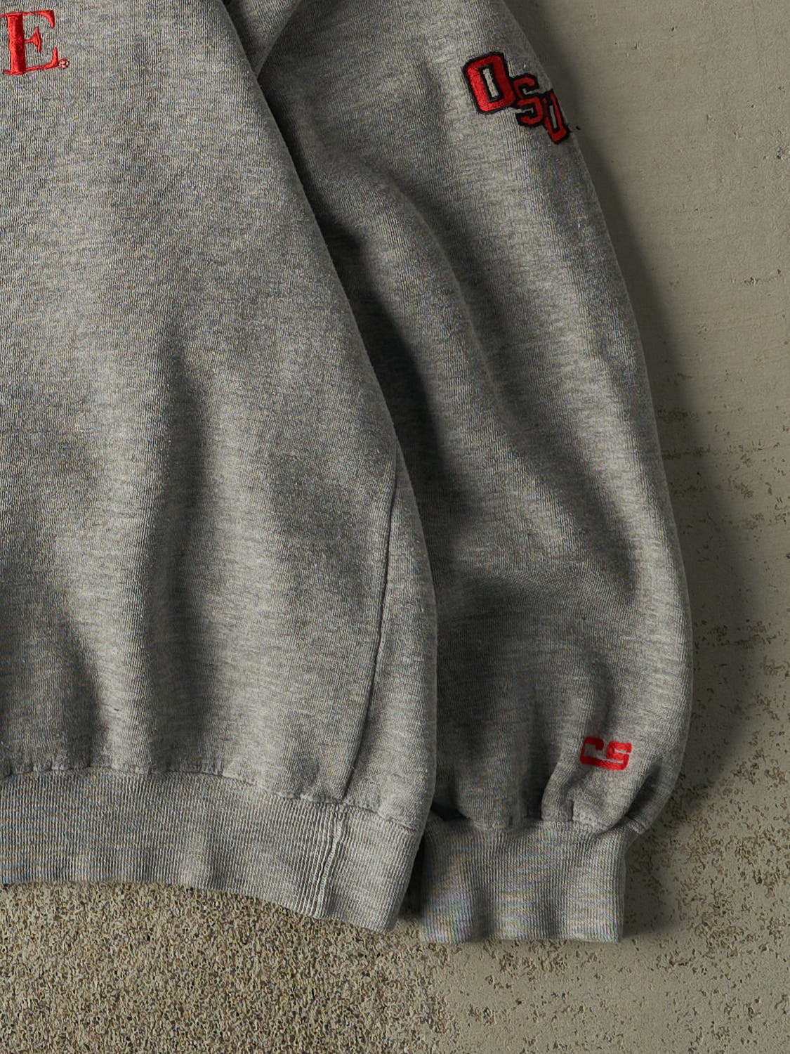 Vintage 90s Grey Ohio State University Buckeyes Embroidered Boxy Crewneck (M)