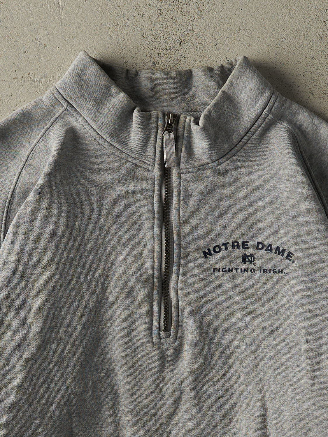 Vintage 90s Grey University of Notre Dame Fighting Irish Quarter Zip Sweater (L)
