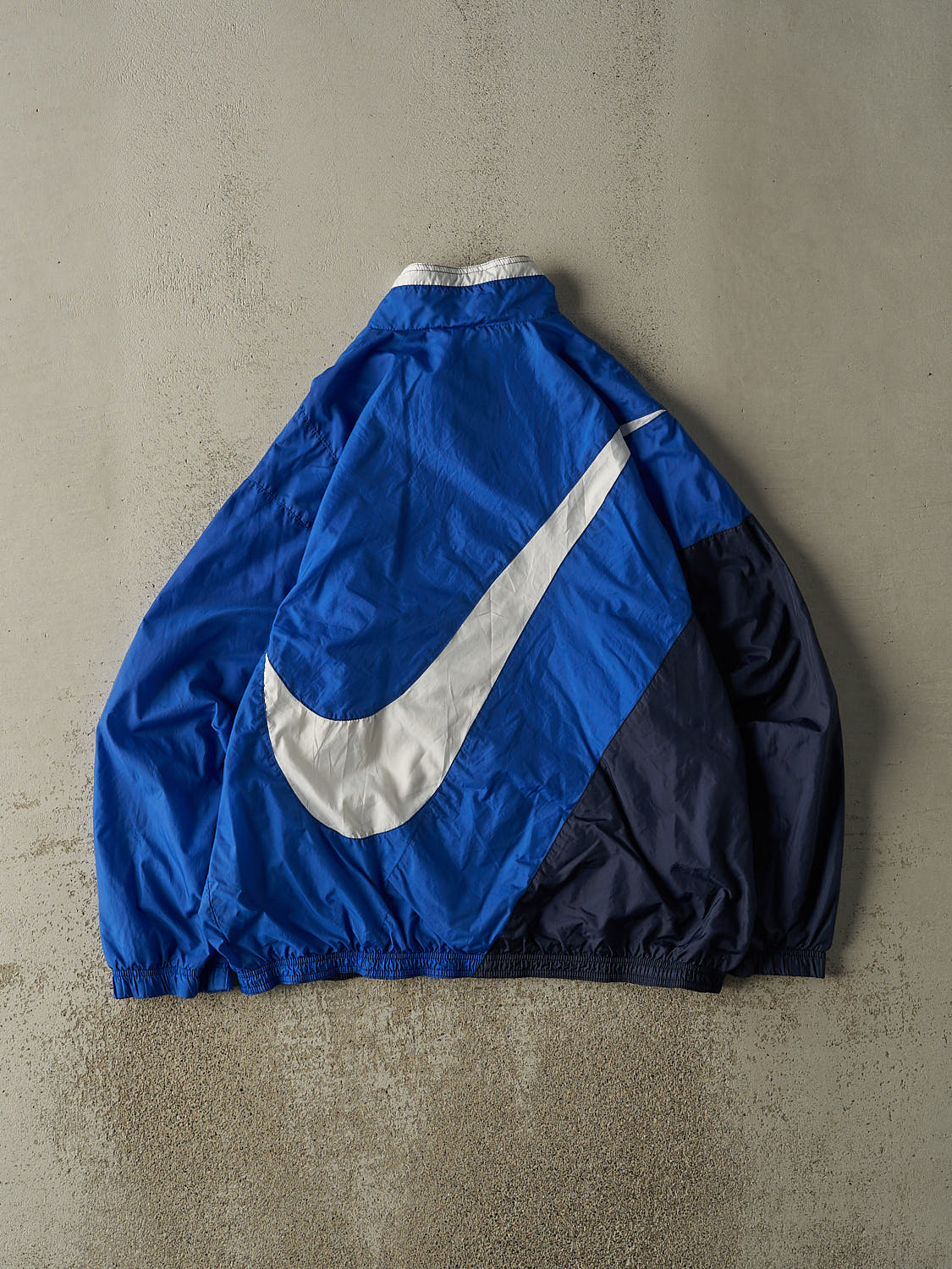 Vintage 90s Blue & White Nike Windbreaker (L/XL)