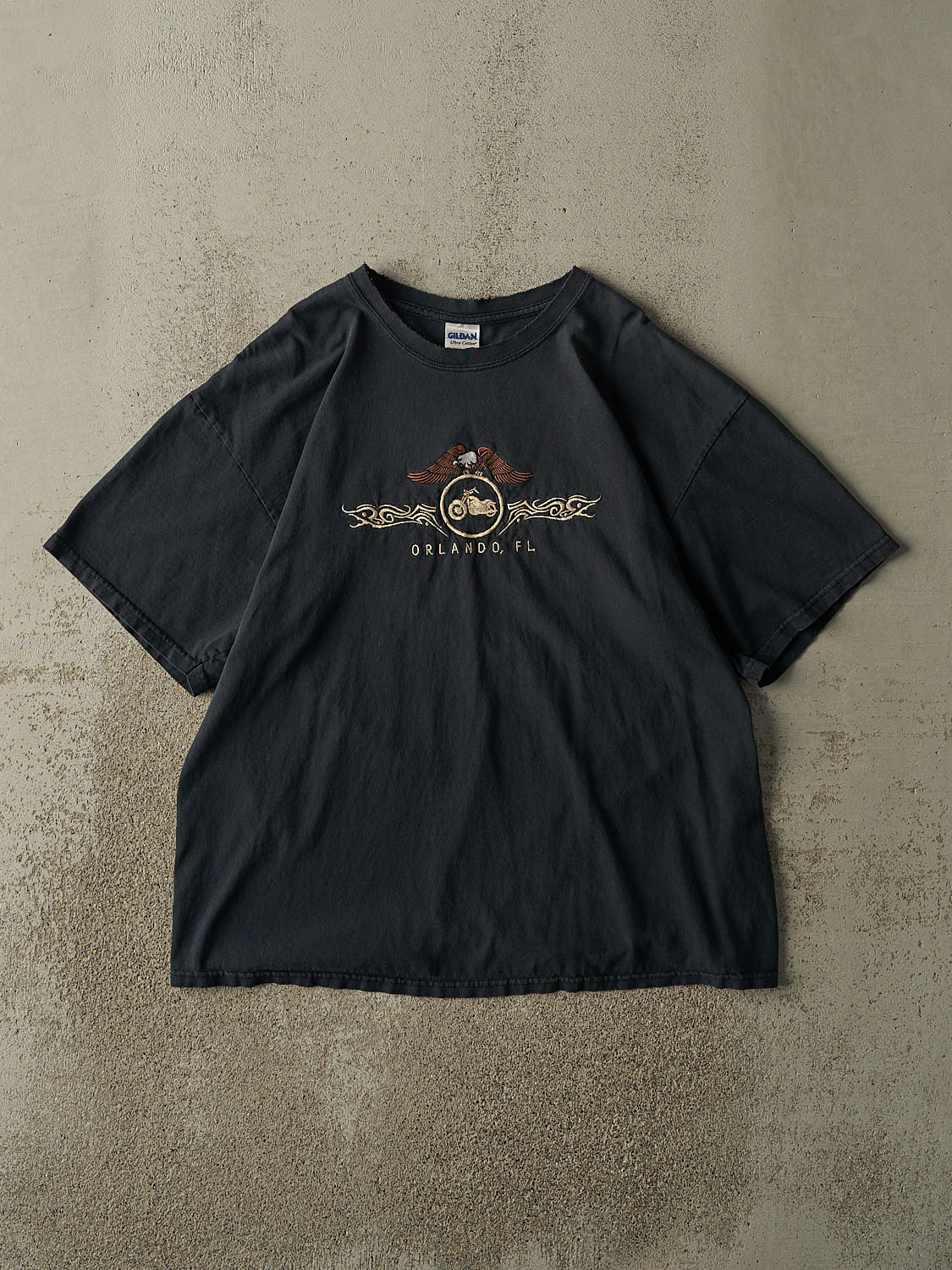 Vintage Y2K Faded Black Orlando Florida Embroidered Tee (L/XL)
