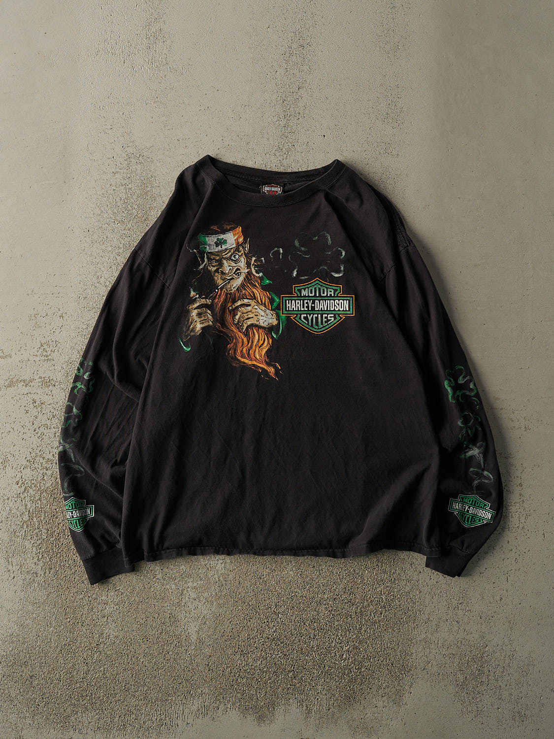 15' Black Harley Davidson Chilliwack BC Long Sleeve (L/XL)