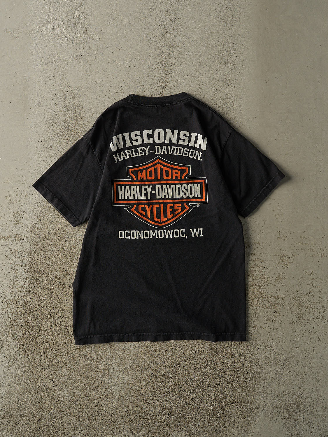 15' Black Harley Davidson Wisconsin Tee (S/M)