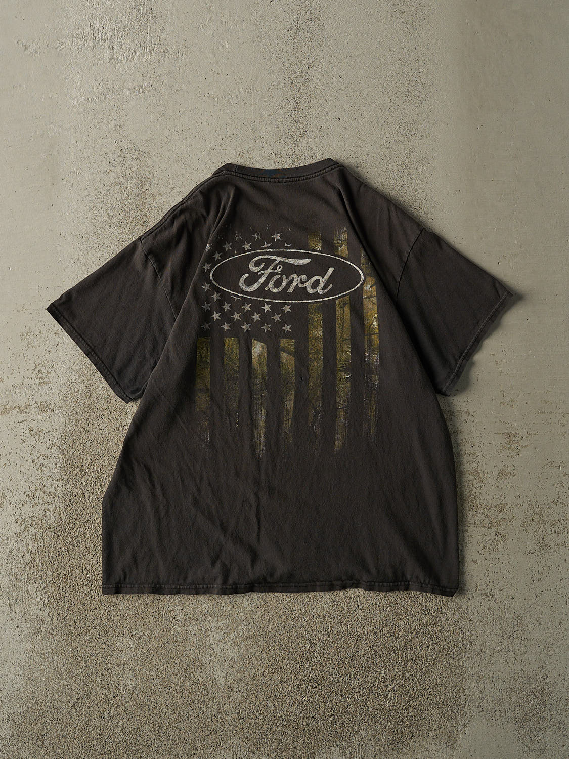 Vintage Y2K Faded Black Ford Tee (M/L)