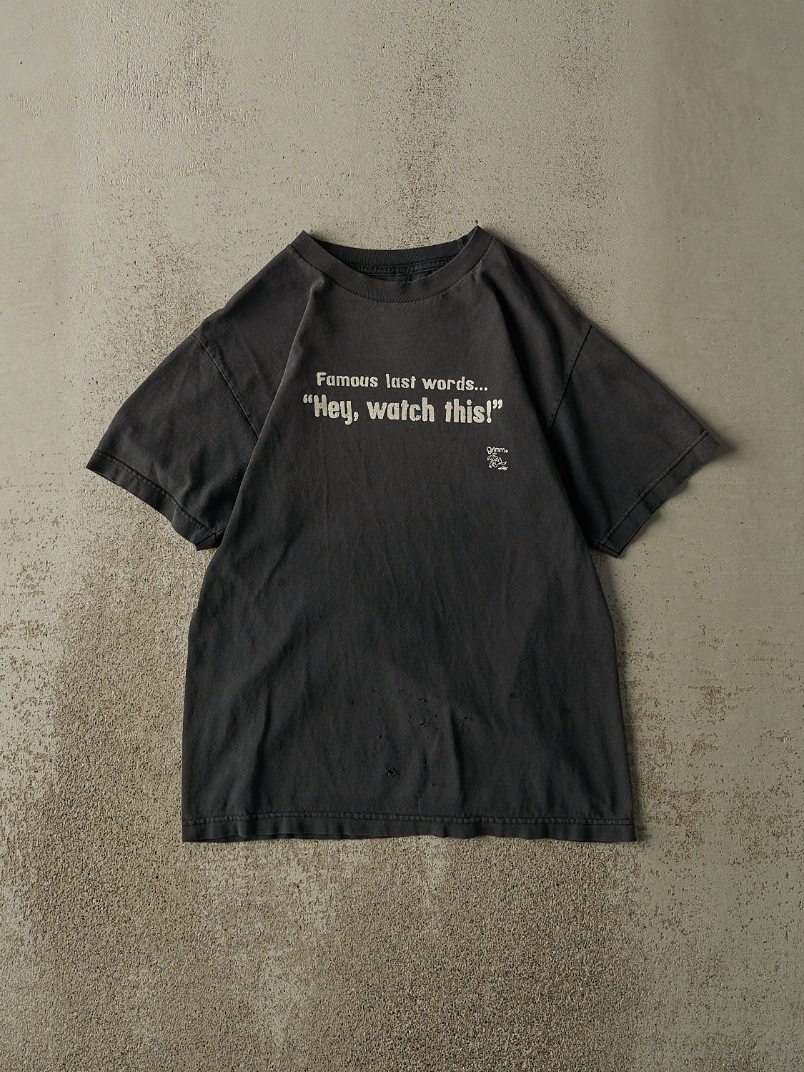 Vintage 90s Sun Faded Black "Hey, Watch This!" Slogan Tee (XS/S)