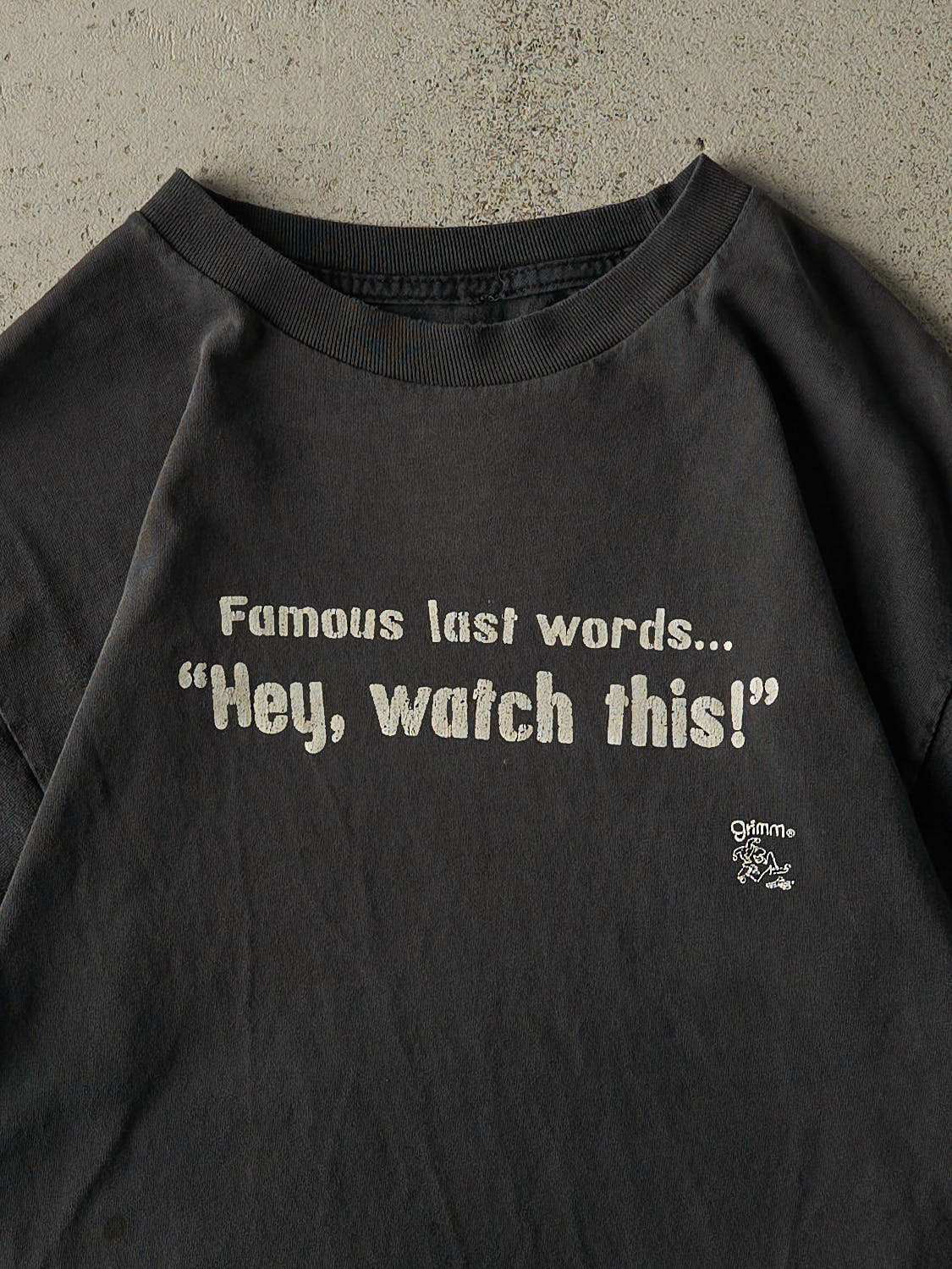 Vintage 90s Sun Faded Black "Hey, Watch This!" Slogan Tee (XS/S)