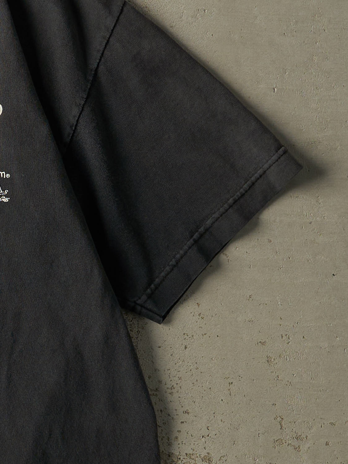 Vintage 90s Sun Faded Black "Hey, Watch This!" Slogan Tee (XS/S)