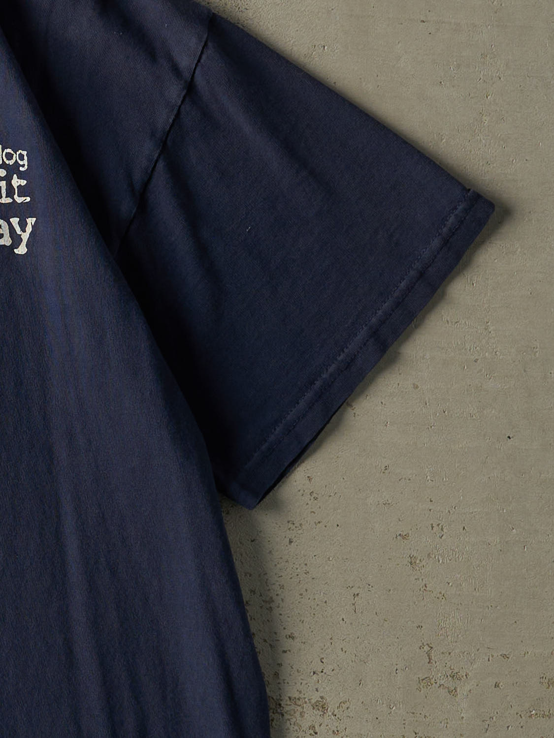 Vintage Y2K Navy Blue "Like A Dog" Slogan Tee (L/XL)