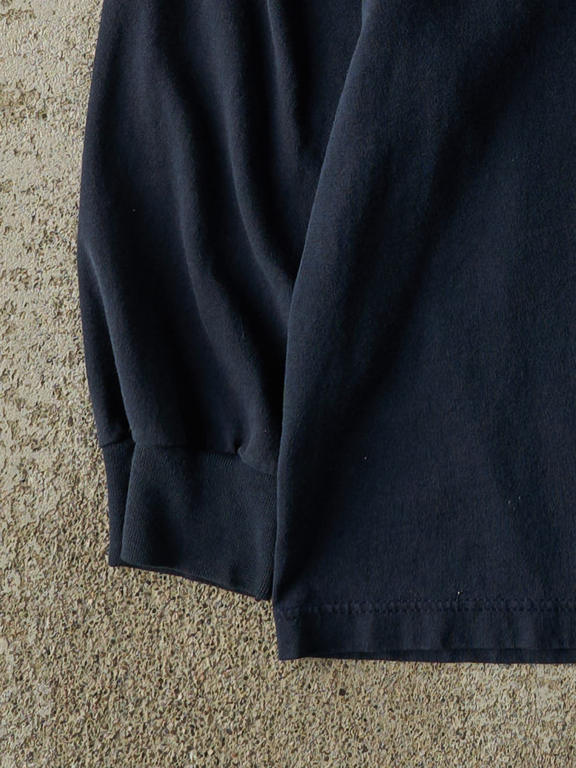 Vintage 90s Navy Blue Toronto Maple Leafs Long Sleeve (L/XL)