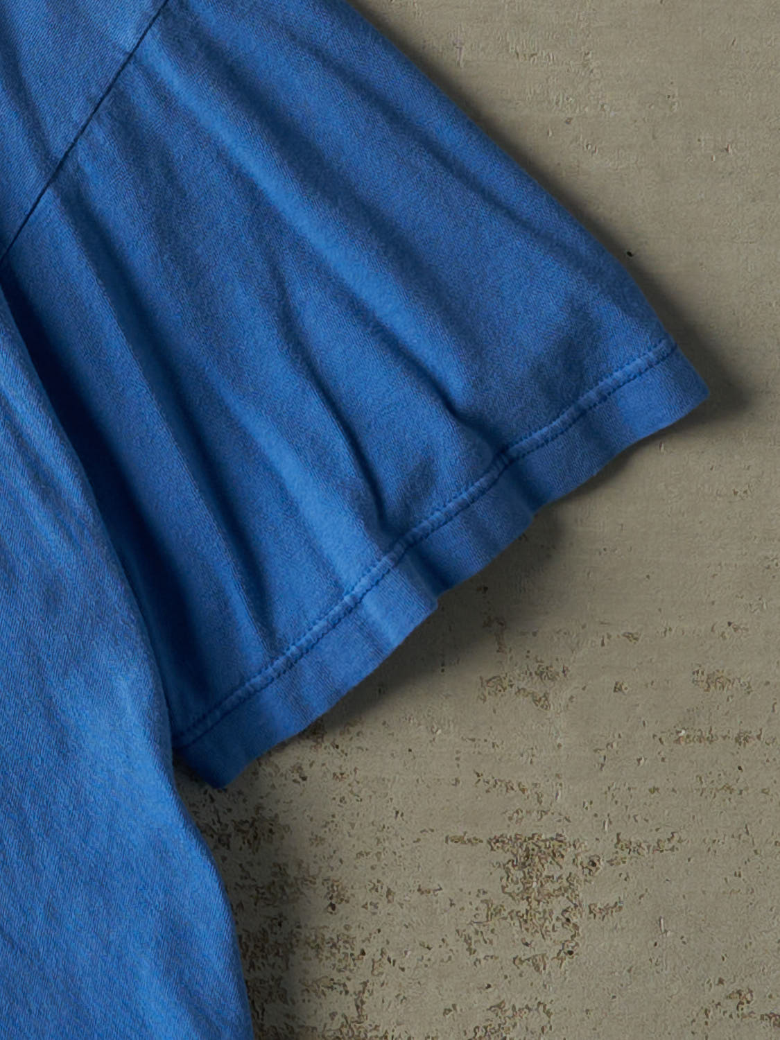 Vintage 90s Blue Calvin Klein Tee (M)