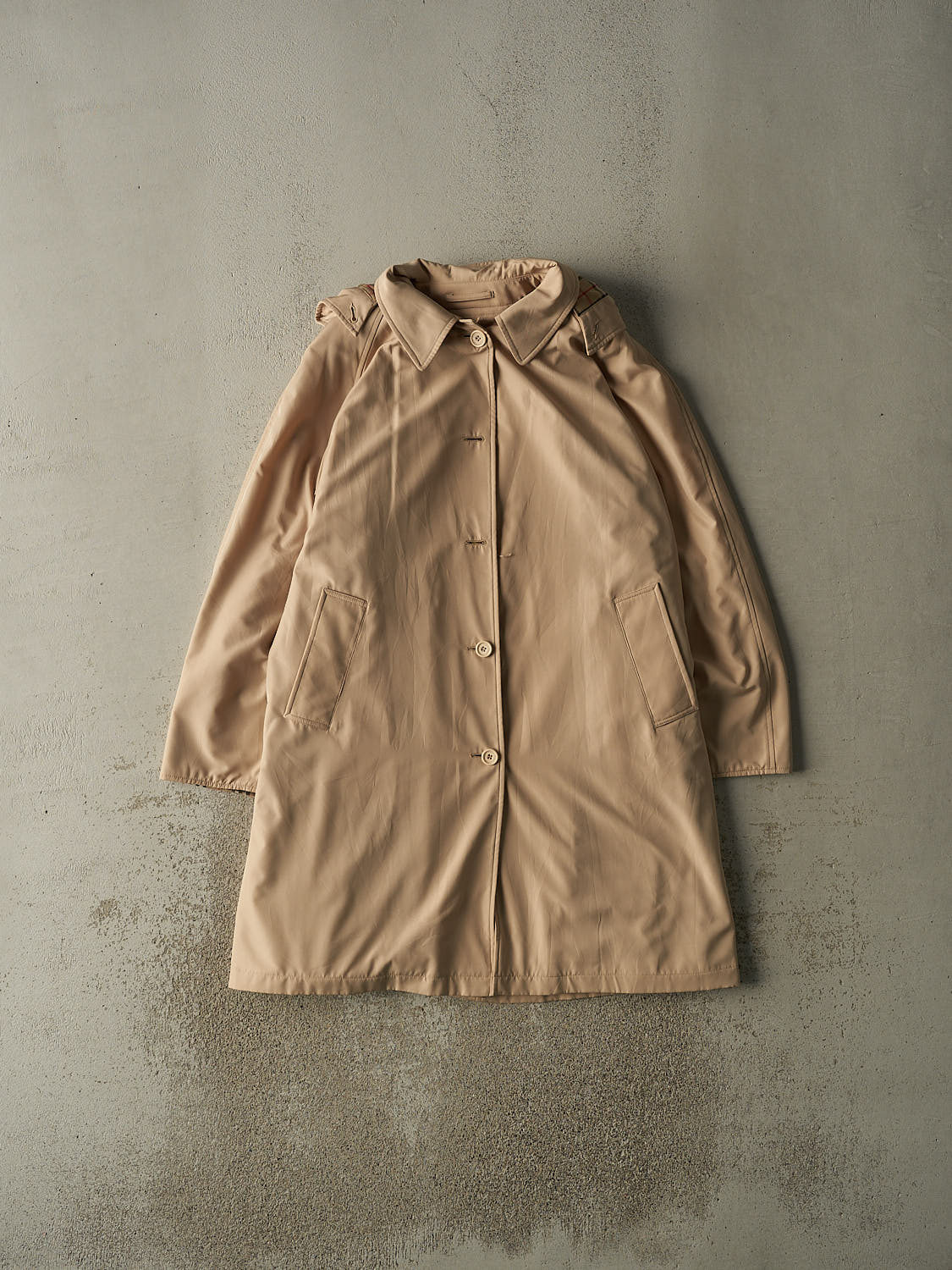 Vintage 90s Beige Burberry Trench Coat (M/L)