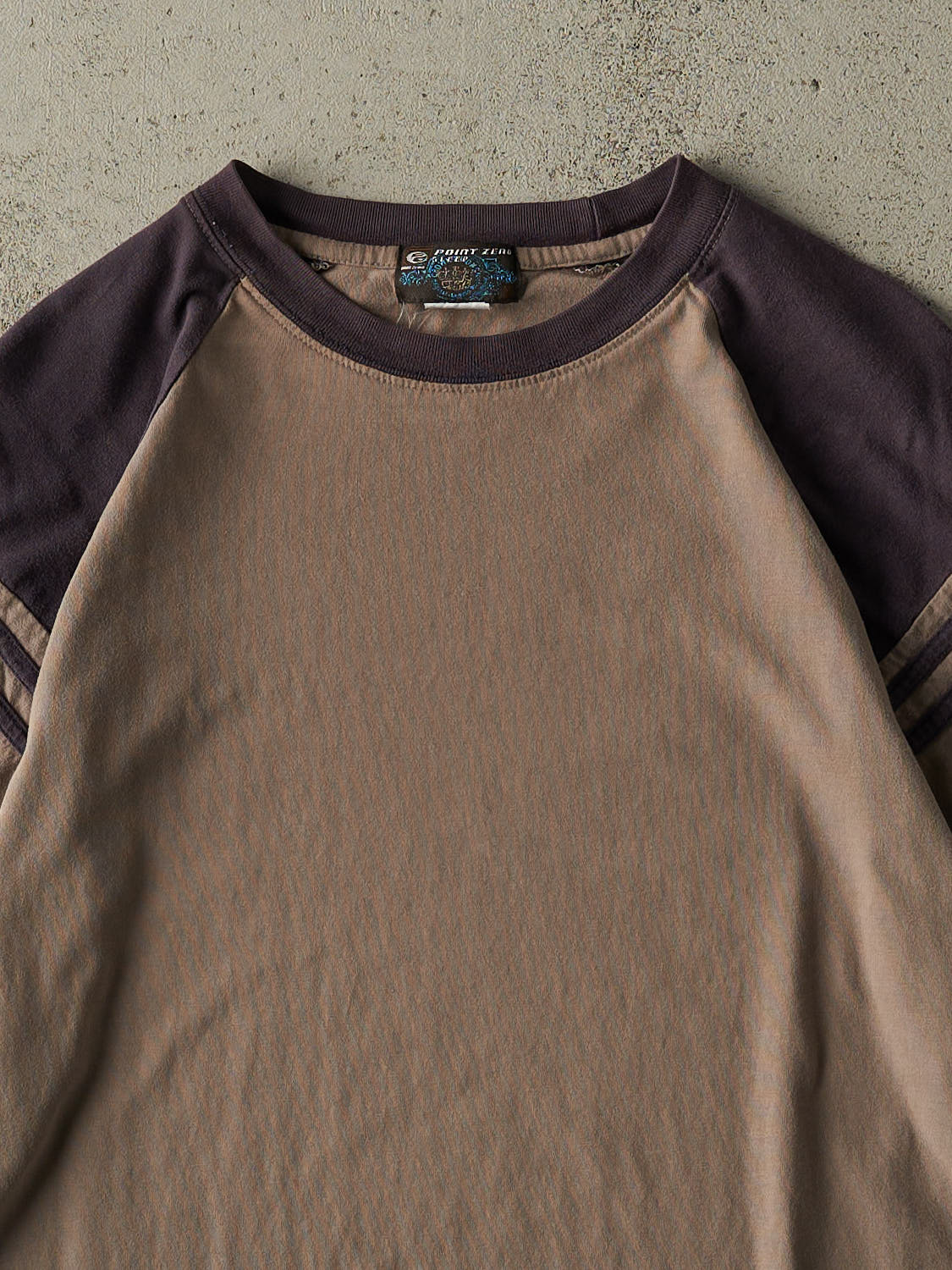 Vintage 90s Beige & Navy Point Zero Tee (L/XL)