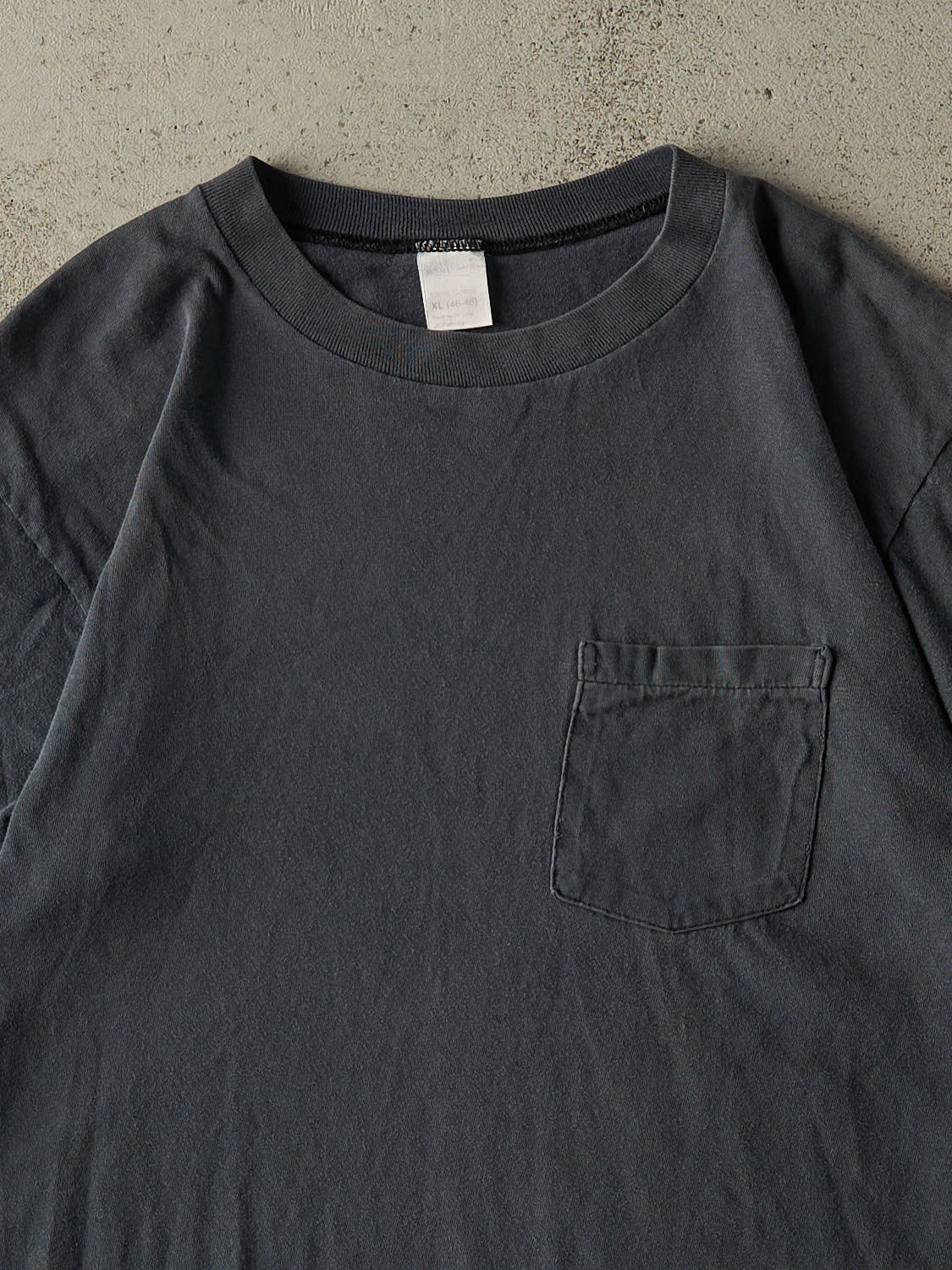 Vintage 80s Charcoal Grey Blank Single Stitch Pocket Tee (M)