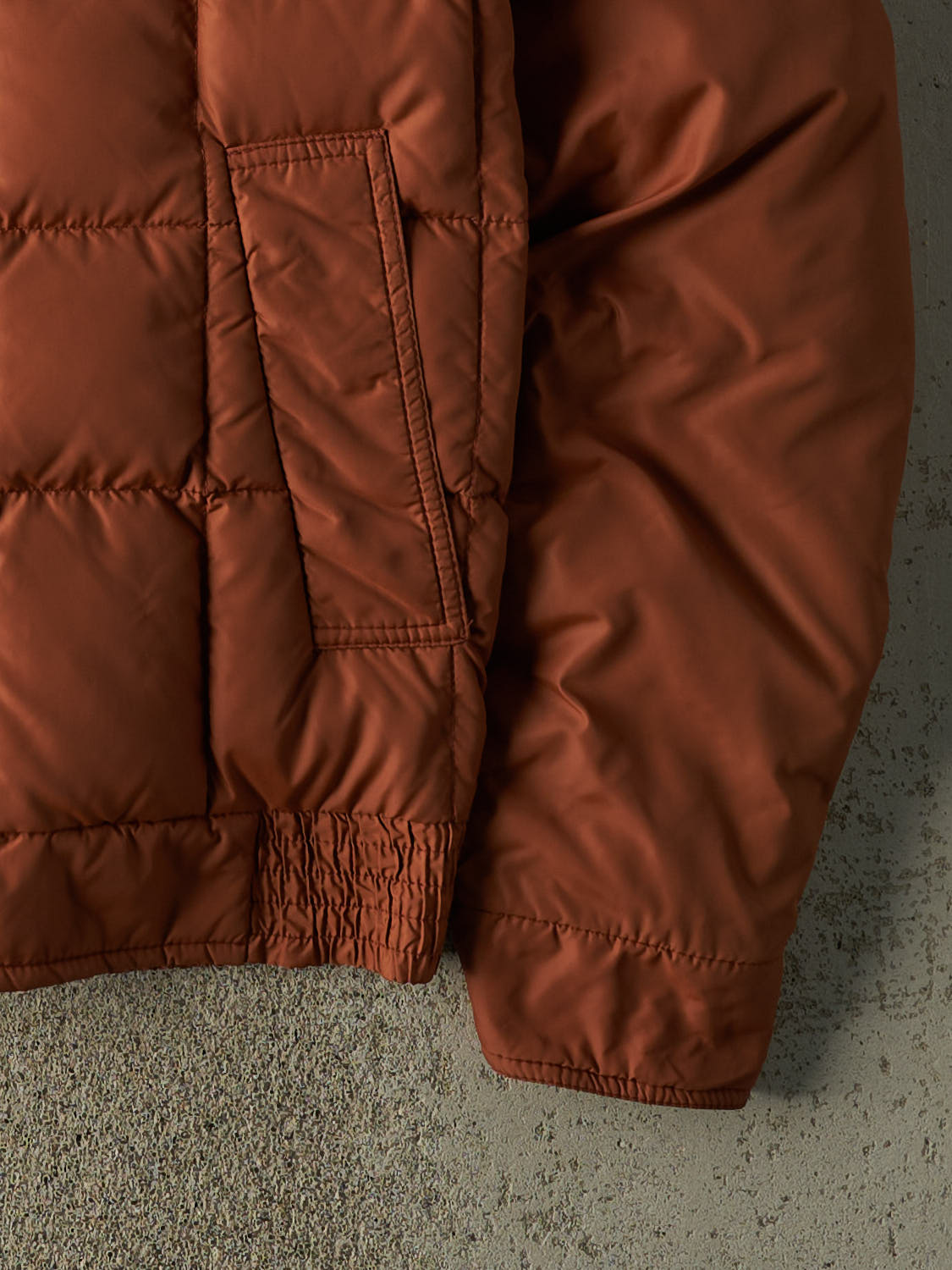 Vintage 70s Burnt Orange Western Style Puffer Jacket (L/XL)