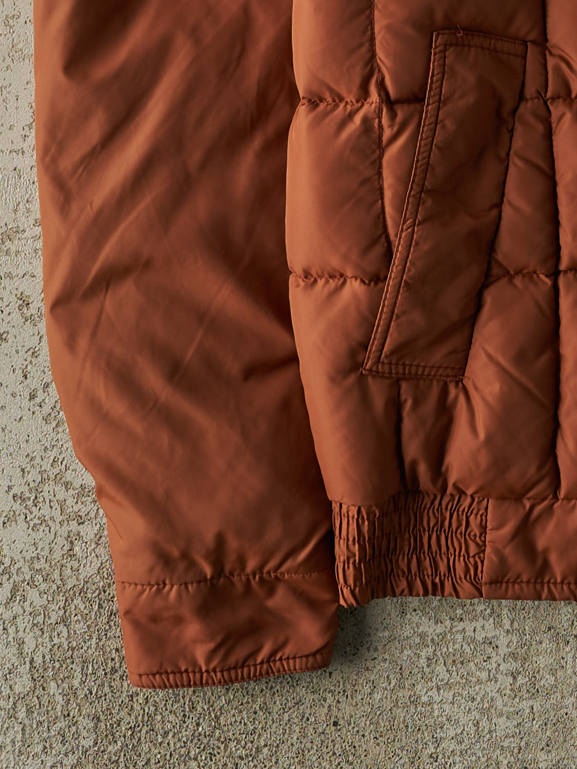 Vintage 70s Burnt Orange Western Style Puffer Jacket (L/XL)