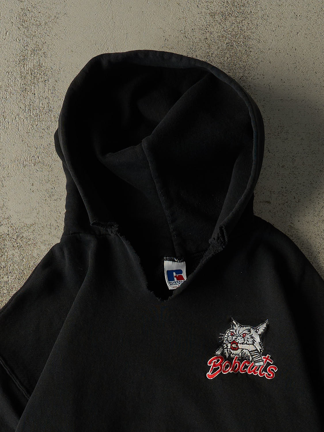 Vintage 90s Black Russell Athletic Bobcats Embroidered Hoodie (M/L)