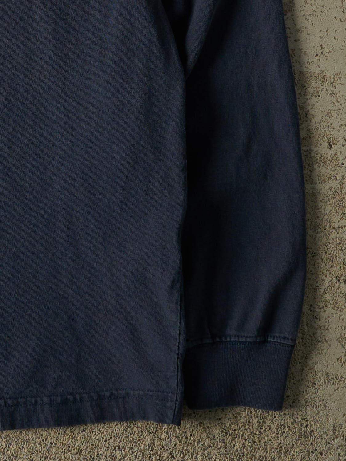 Vintage Y2K Navy Blue Carhartt Logo Long Sleeve (M/L)