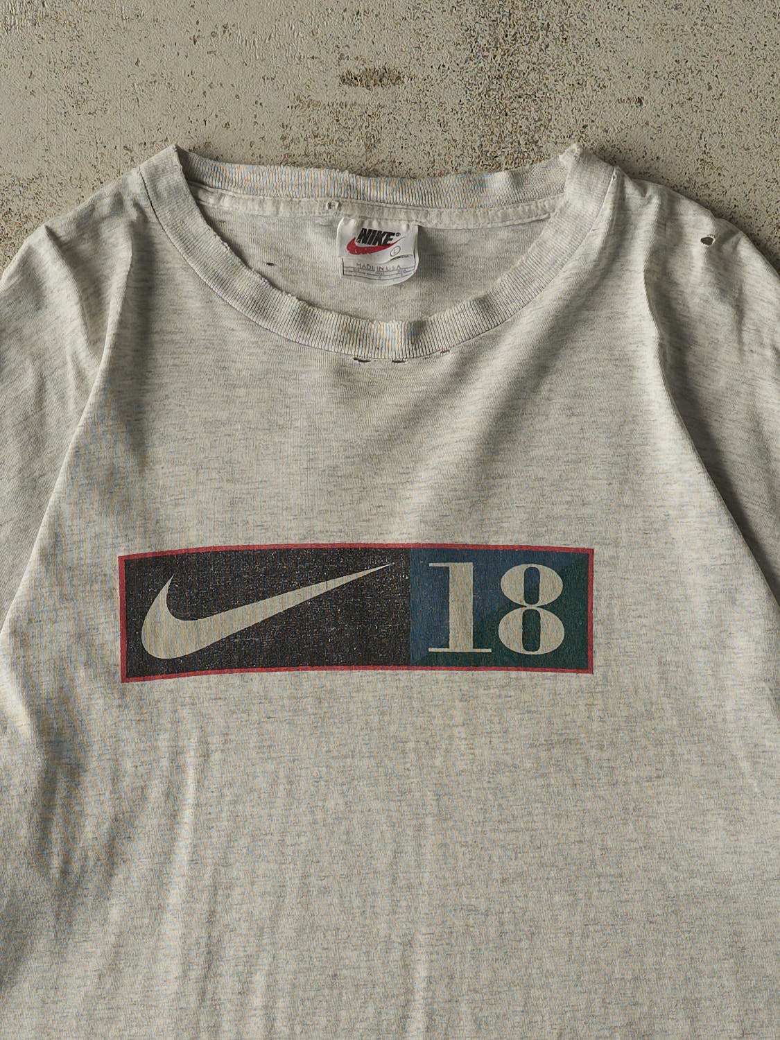 Vintage 90s Heather Grey Nike Tee (L)