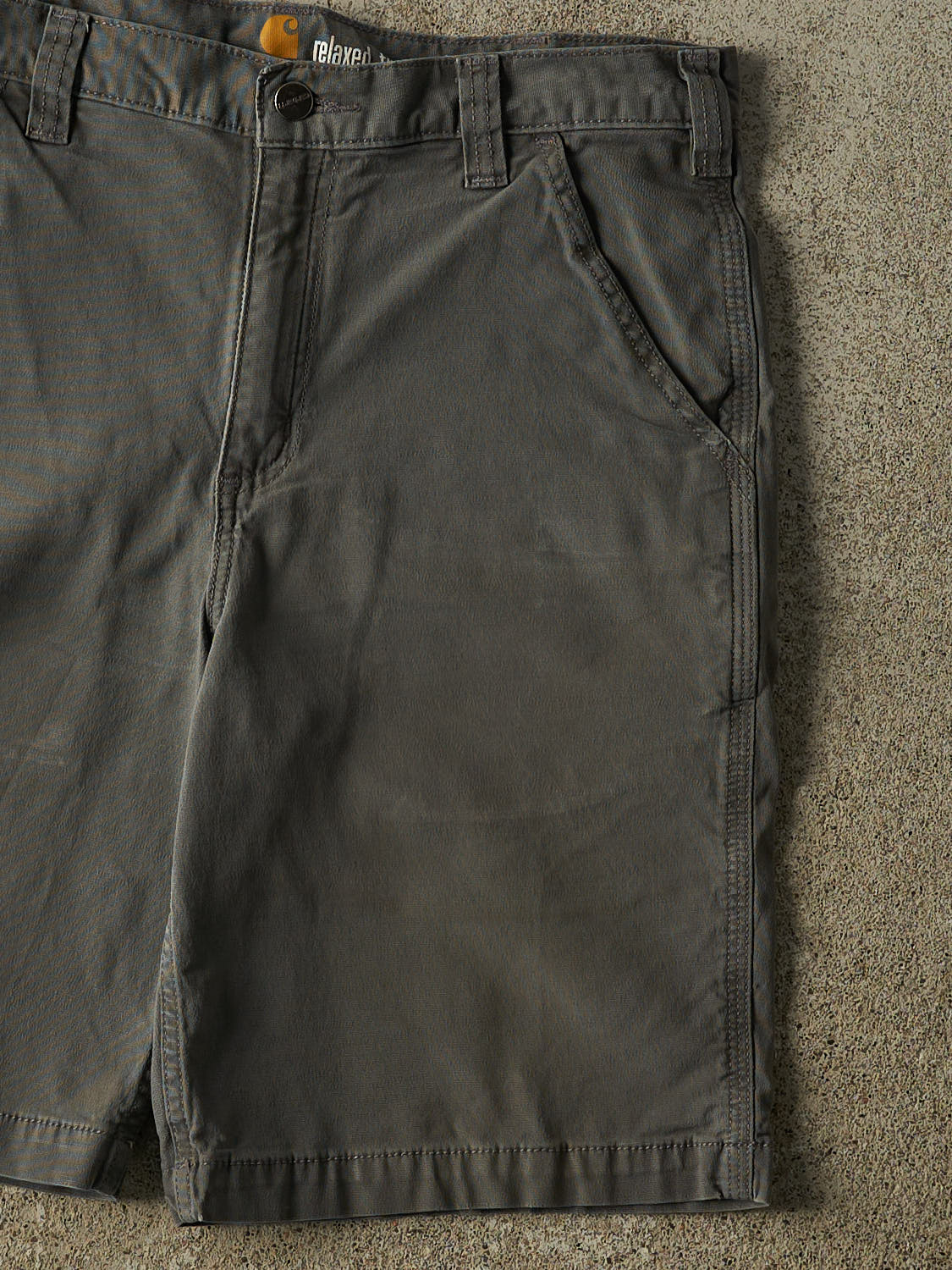 Vintage Y2K Grey Carhartt Work Shorts (32x9.5)