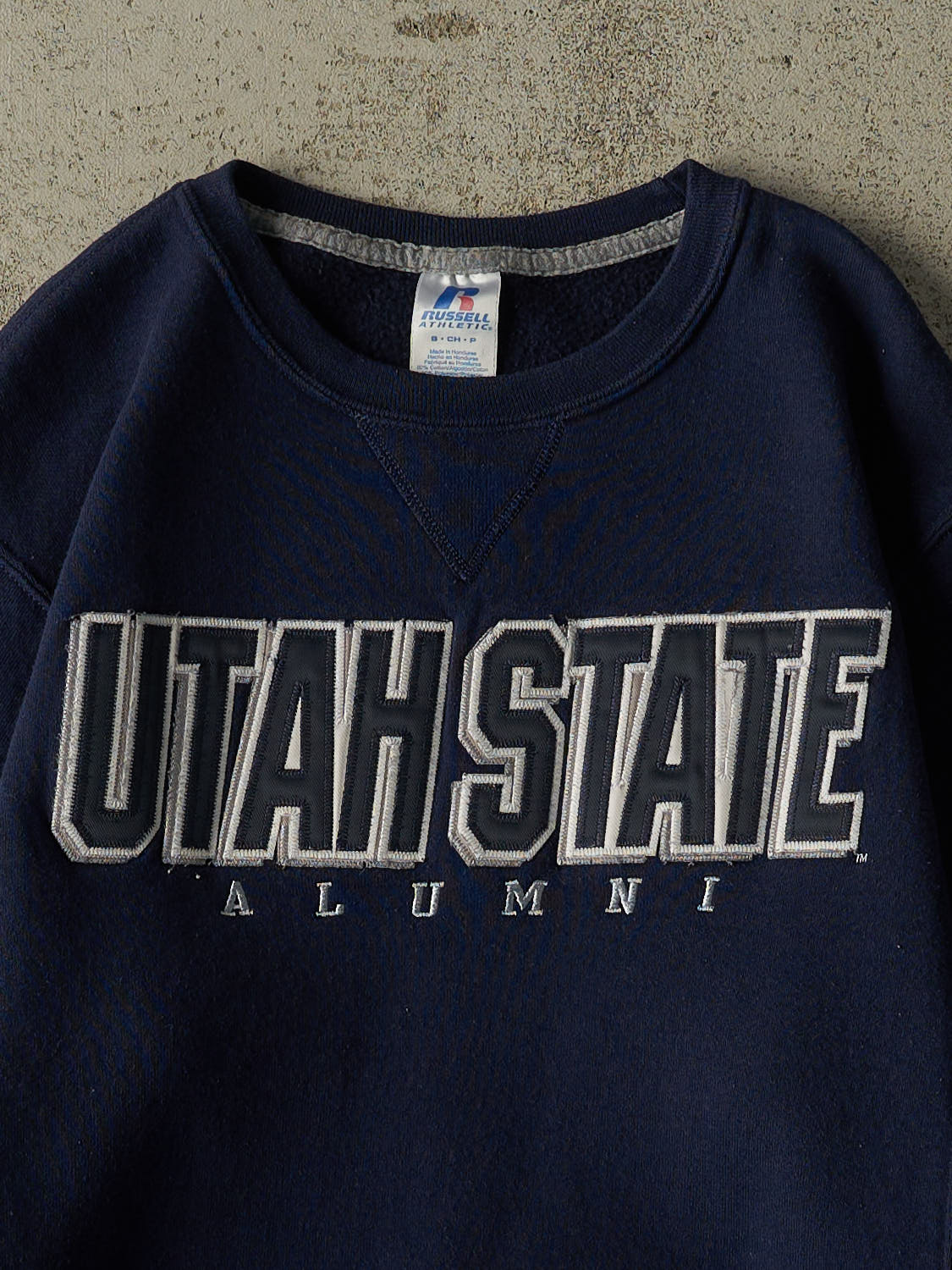 Vintage Y2K Navy Blue Russell Athletic Utah State University Alumni Crewneck (XS/S)