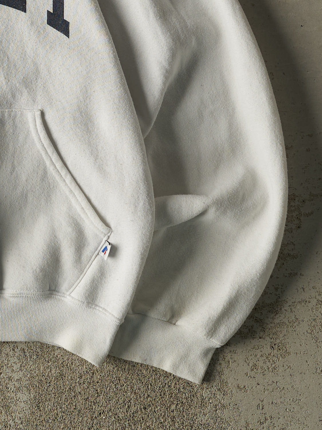 Vintage Y2K White Russell Athletic Kelsey Hoodie (S)