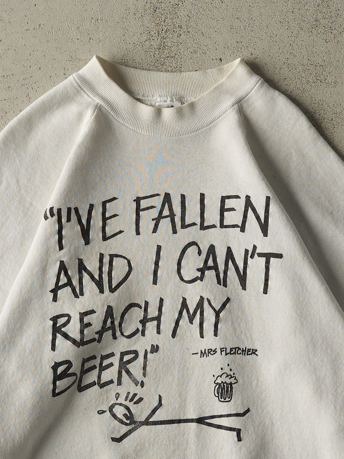 Vintage 80s White "I've Fallen and I Can't Reach My Beer" Slogan Crewneck (M)