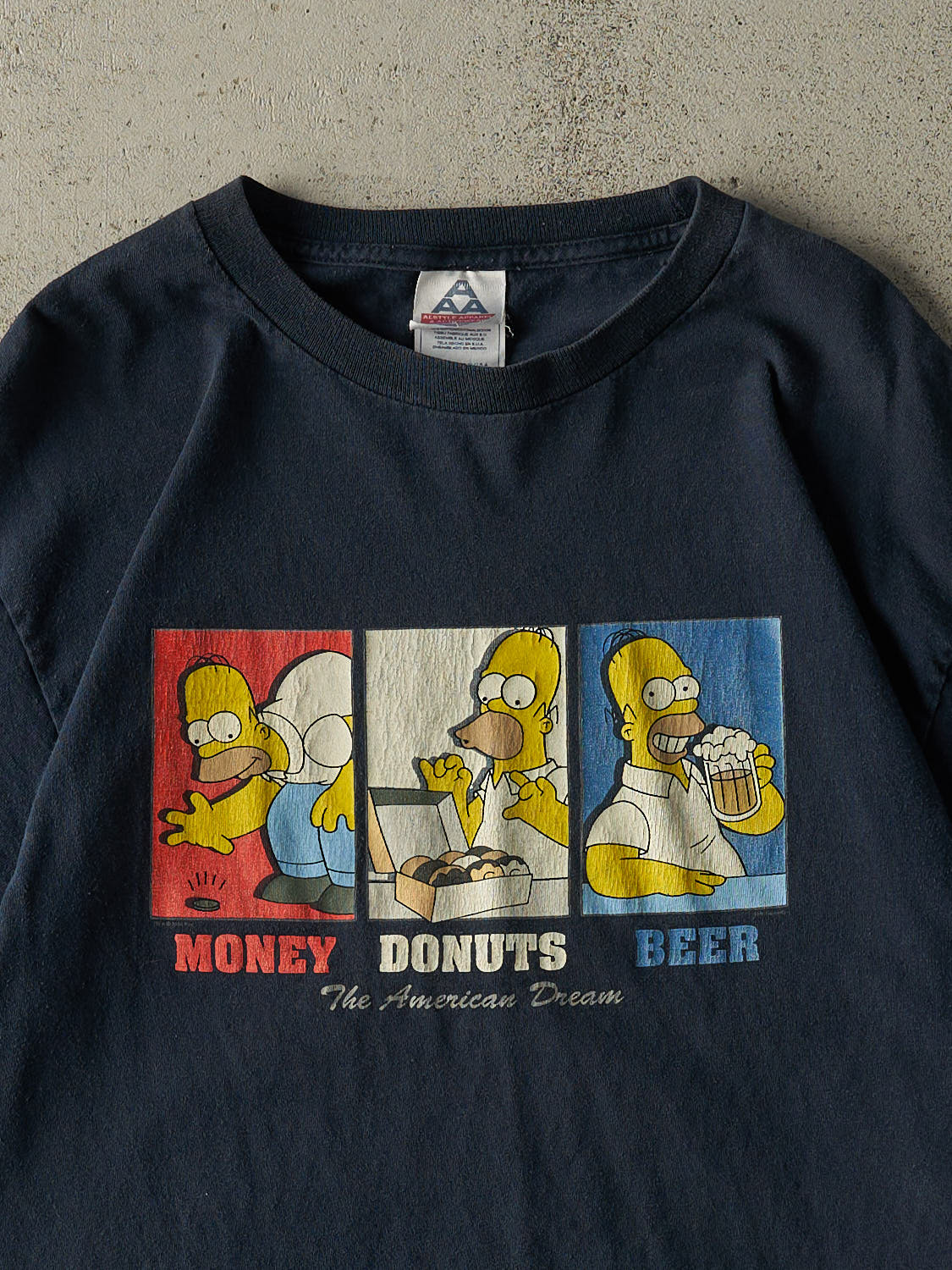Vintage Y2K Navy Blue Homer Simpson Tee (L)