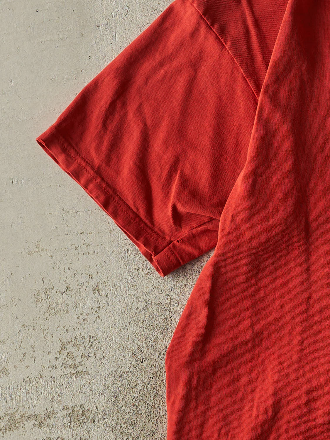 Vintage 90s Red "Thinks Slowest" Slogan Tee (L/XL)