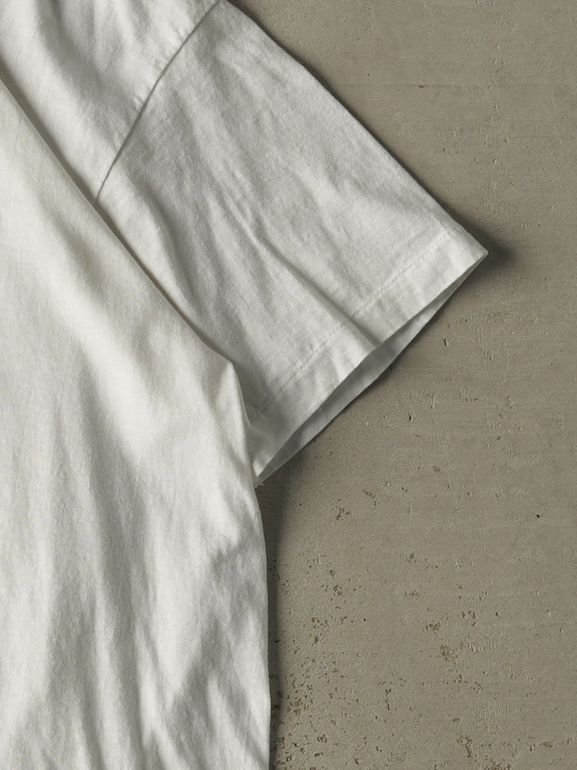 Vintage 90s White Blank Tee (XL)