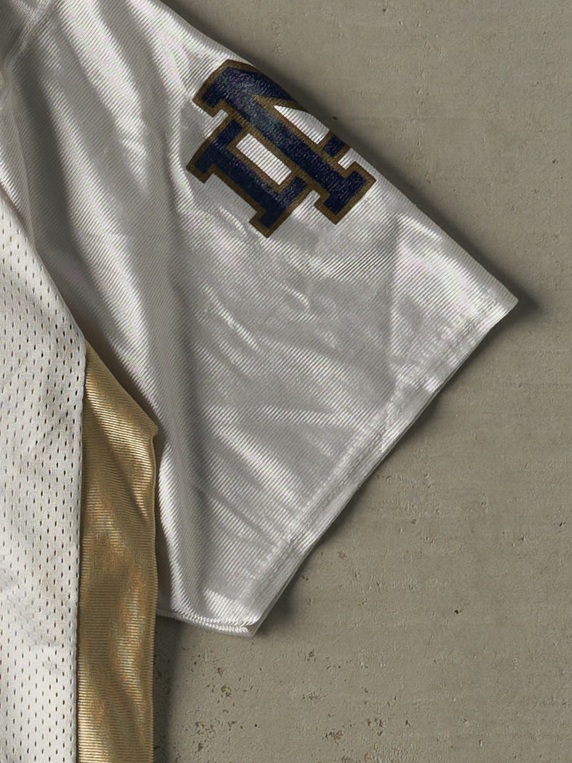 Vintage 90s White Notre Dame Adidas Football Jersey (XL/XXL)