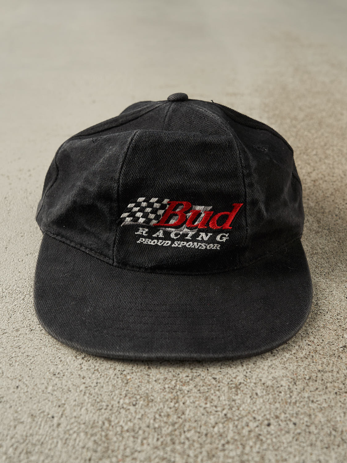 Vintage 90s Black Embroidered Bud Racing Strapback Hat (O/S)