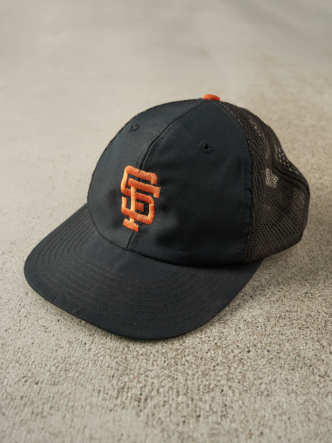 Vintage 80s Black San Francisco Giants Trucker (O/S)